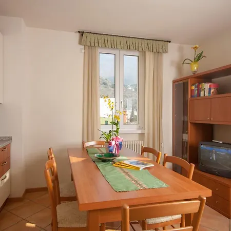 Apartment Baia Azzurra 1
