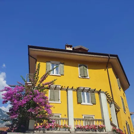 Apartment Baia Azzurra 1 *